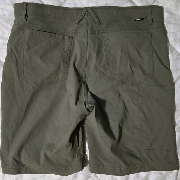 Gerry Men’s Venture Short Adjustable Built-in Belt - Picture 2 of 2